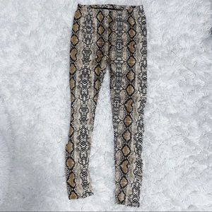 Snakeskin stretch leggings